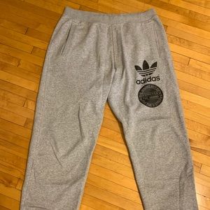 Adidas Throwback Joggers/Sweatpants